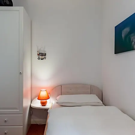 Palais 6 Og1